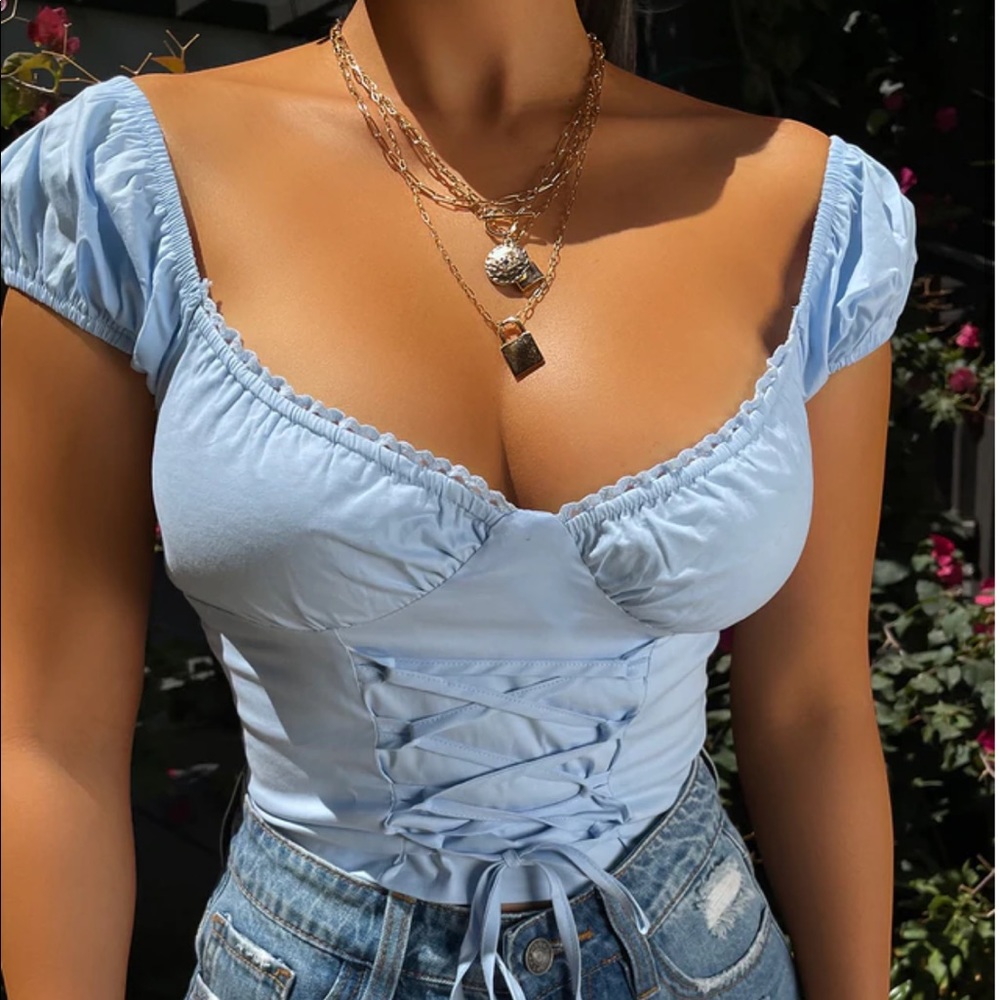 Short Puff Sleeve Top